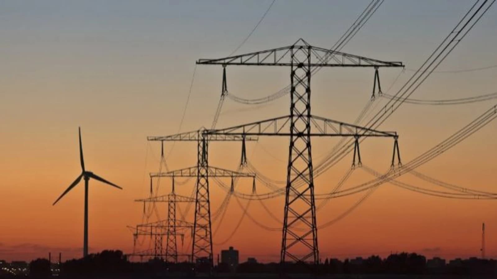 Ronda 4: cómo será financiar proyectos de renovables incluyendo la infraestructura de transporte eléctrica