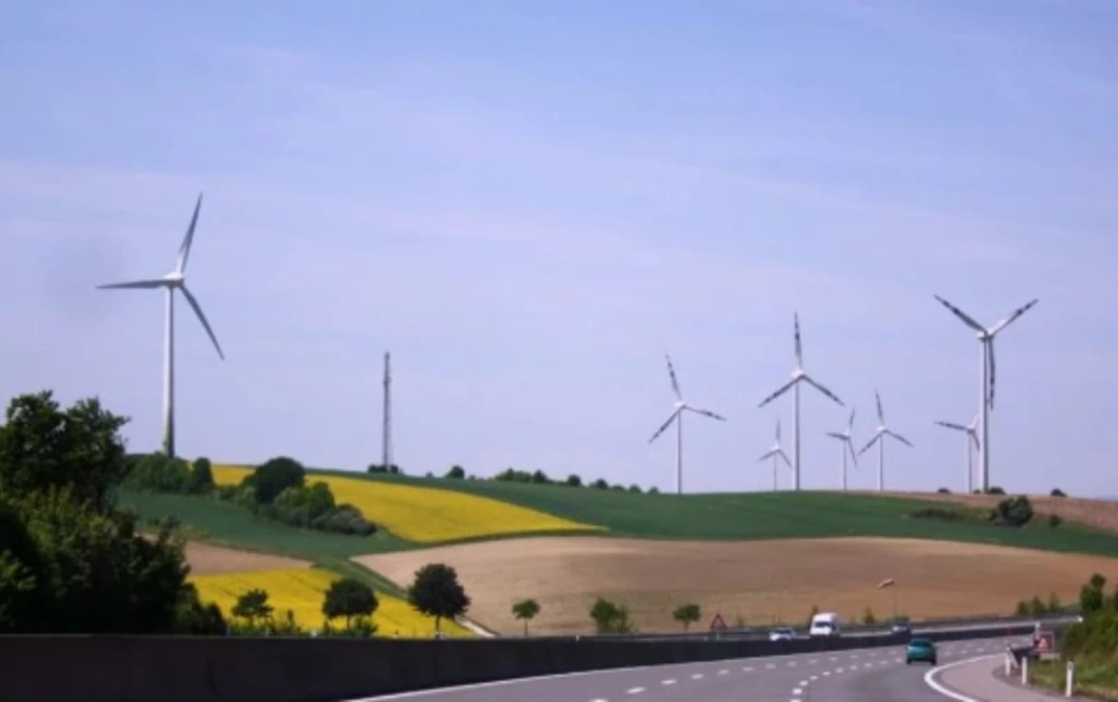 Mercedes Benz y Statkraft firman un PPA que alargará cinco años la vida de seis parques eólicos alemanes