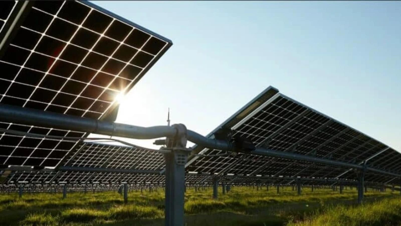 Análisis: avances tecnológicos en energía solar impulsan precios a la baja