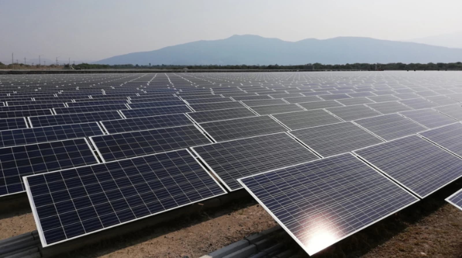 Los ejes del Plan Sonora se vuelcan más al desarrollo social de México que al económico