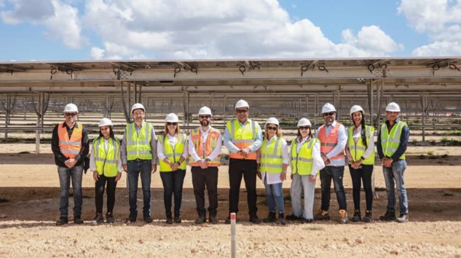 Avanza construcción de parques fotovoltaicos Cumayasa 1 y 2 por US$90 millones de inversión