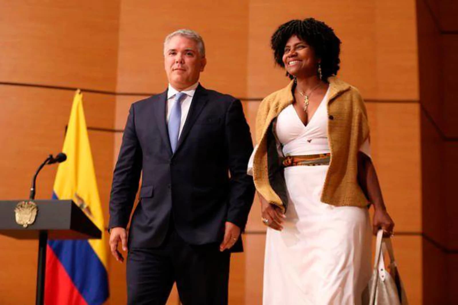 Colombia lanza una licitación por más de 750 mil dólares para I+D+i en hidrógeno, movilidad eléctrica y eficiencia energética