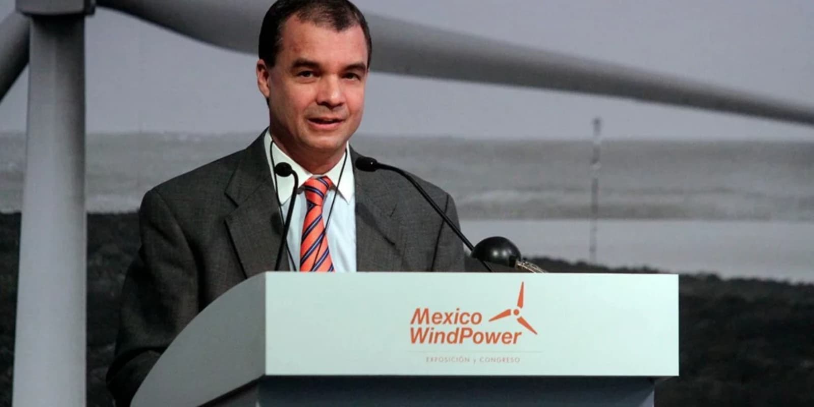 AMDEE y su columna de opinión que plantea los retos del mercado eólico en México